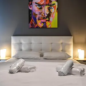 https://apt-center.hotelschalkidiki.net