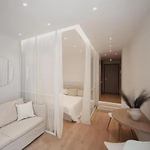  Daire V1 Boutique Rooms, Nilie Hospitality Mgmt